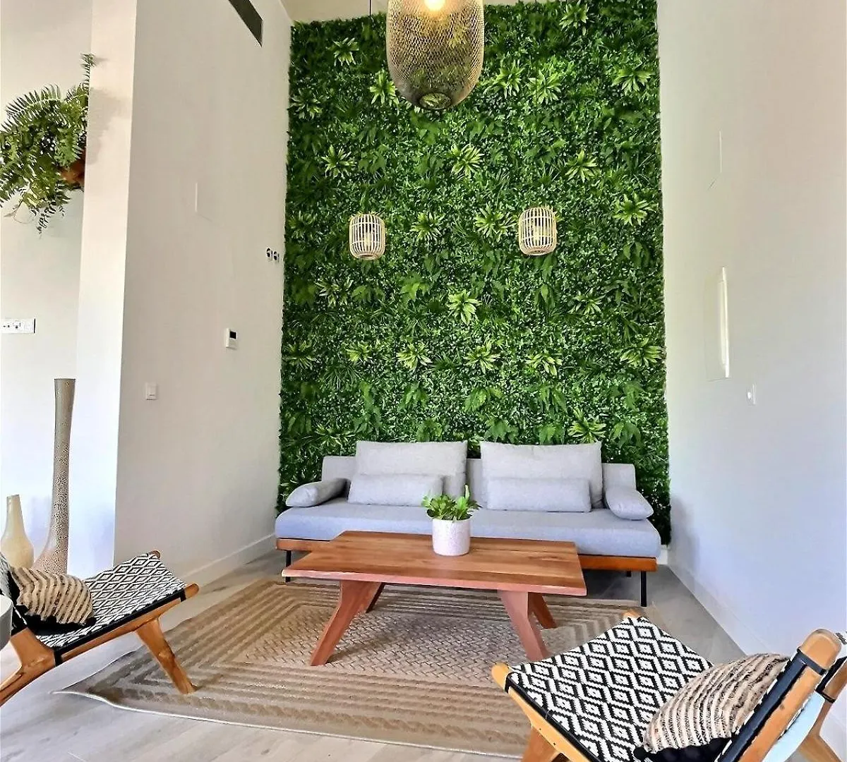 San Roque Golf Club, Step Into Elegance With This 3-Bedroom Luxury Modern Townhouse Close To Sotogrande San Roque (Andalucia)