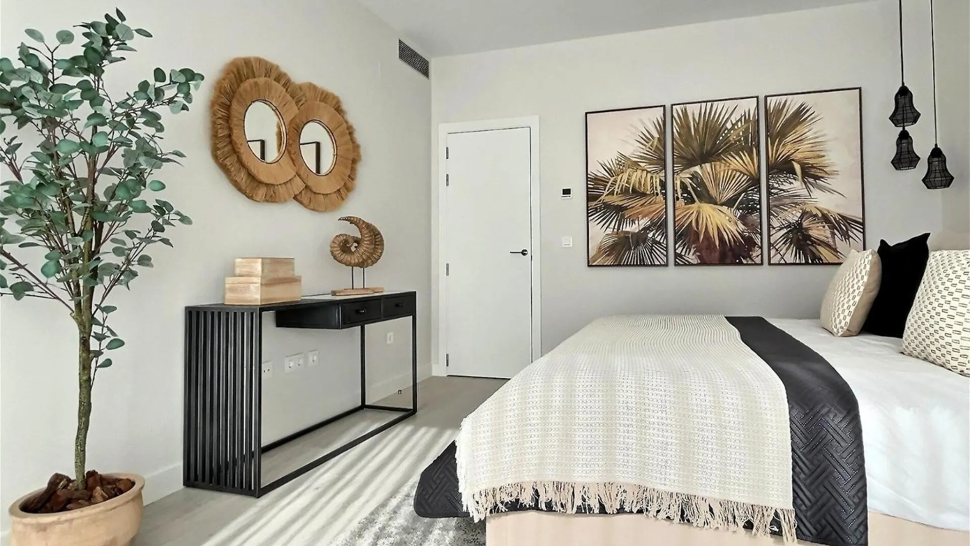 San Roque Golf Club, Step Into Elegance With This 3-Bedroom Luxury Modern Townhouse Close To Sotogrande 0*, San Roque (Andalucia)