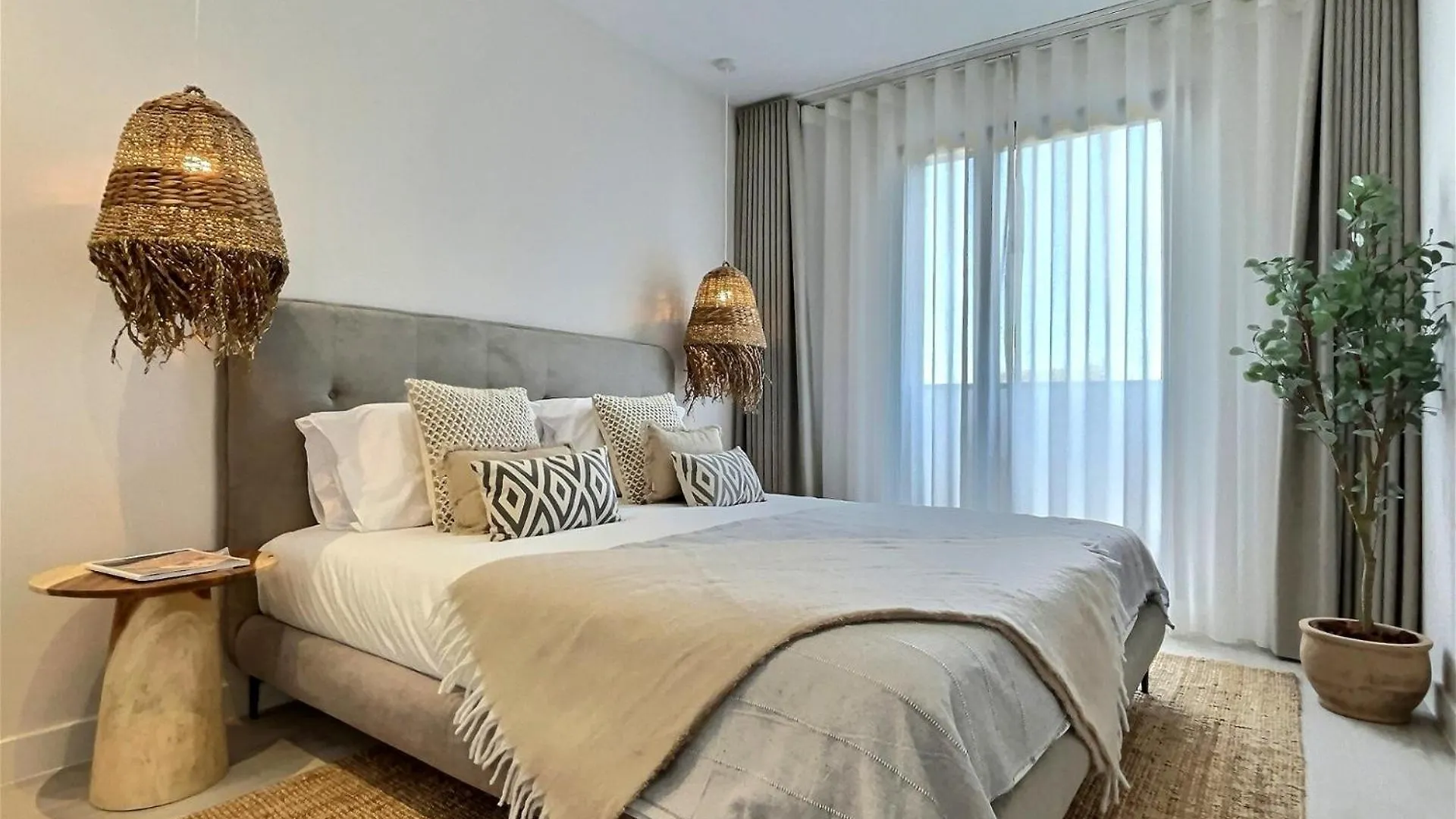 San Roque Golf Club, Step Into Elegance With This 3-Bedroom Luxury Modern Townhouse Close To Sotogrande 0*, San Roque (Andalucia)